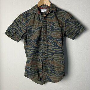 Anthropologie Your‎ Neighbor Zebra Camo Button Up Shirt Cotton Size XS